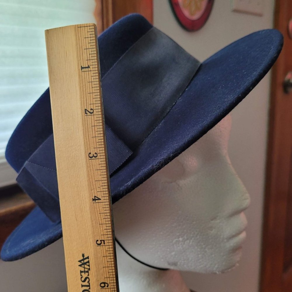 Vintage 1960s Bollman and Co Doeskin Navy Felt Hat - Picture 3 of 8